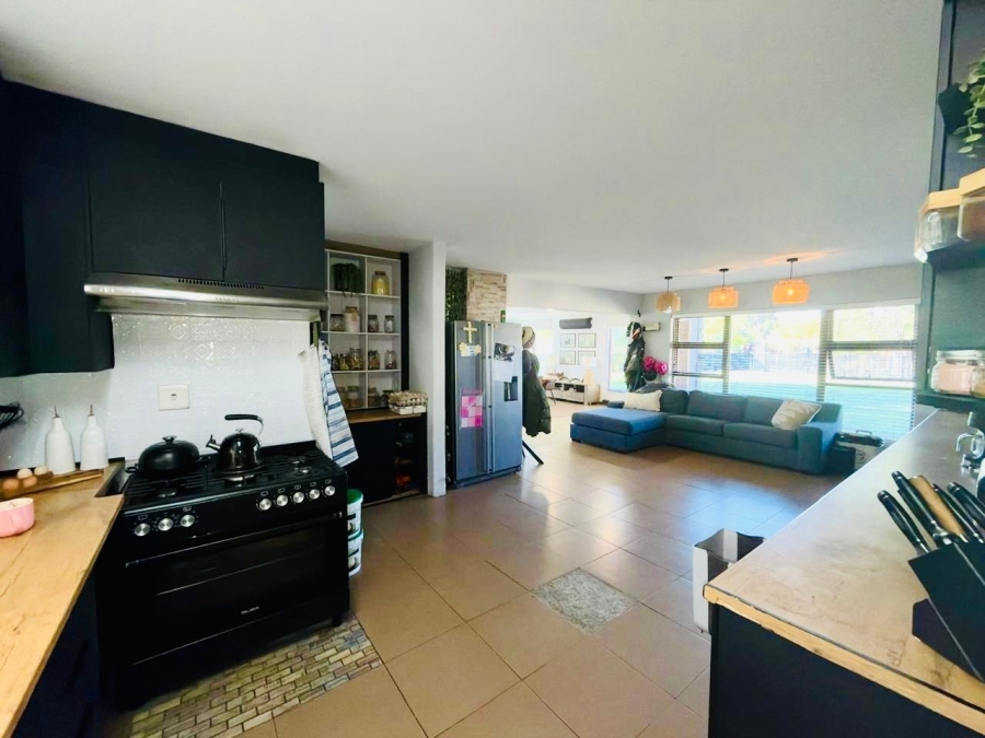 4 Bedroom Property for Sale in Roodewal Free State